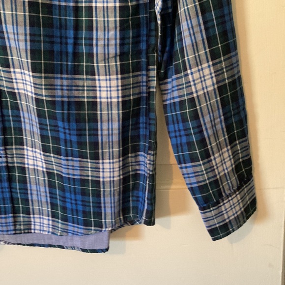 Button down shirt - Picture 3 of 4